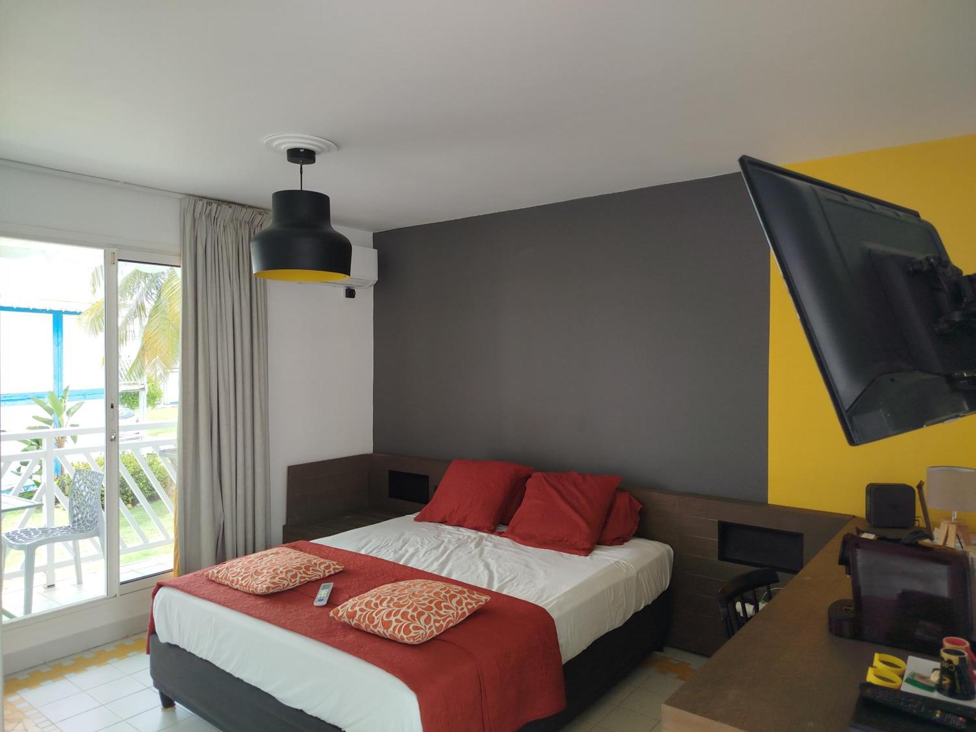 Studio Avec Grande Piscine, Plage Cannelle Caraibes Saint-Francois  Dış mekan fotoğraf